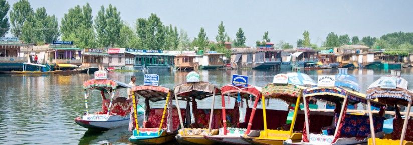 Paz en Kashmir: la casa-barco de Bshir y su familia