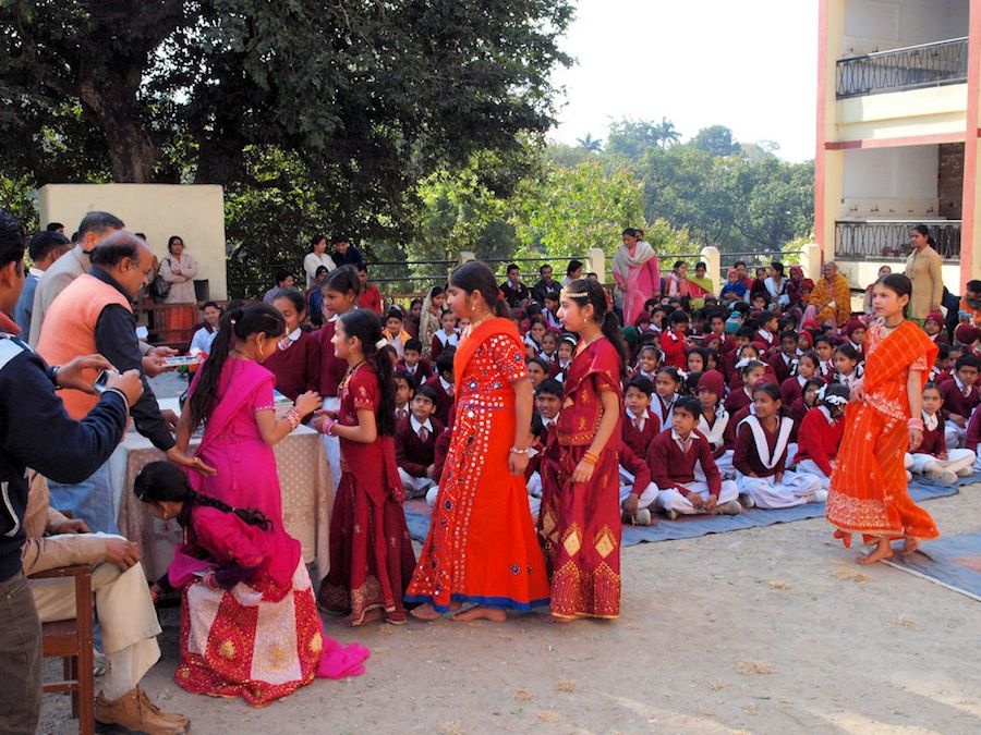 Niñas en un colegio de India