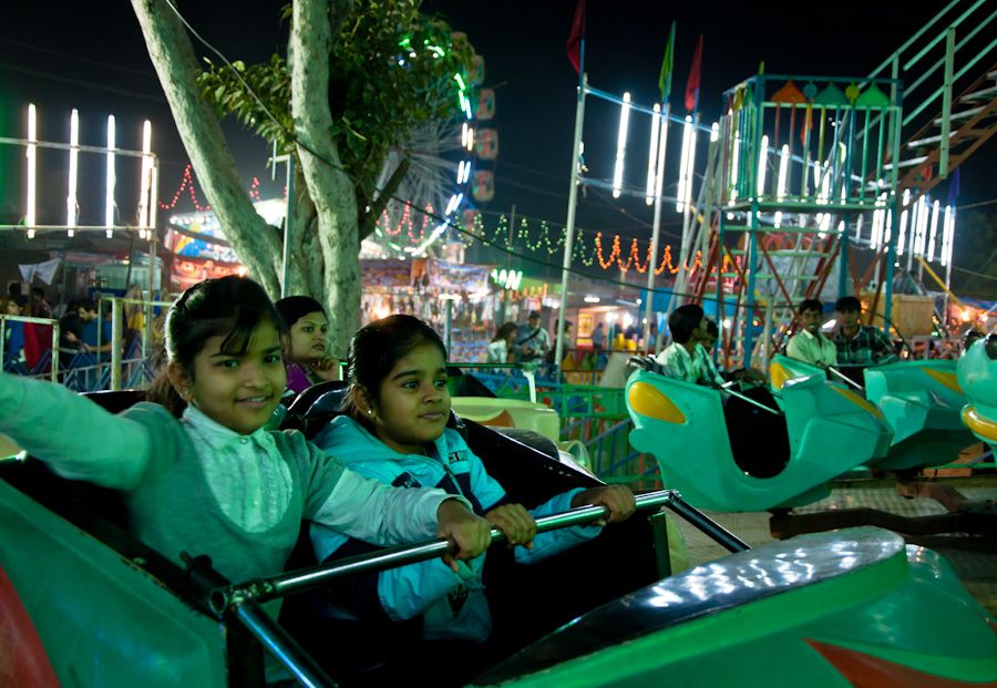 children ninos pushkar fair